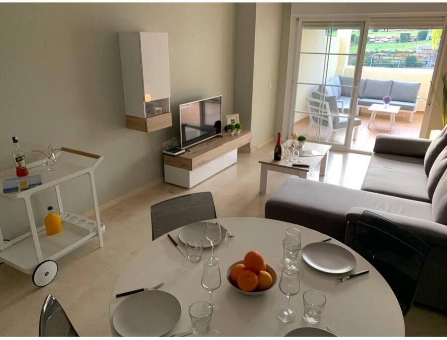 T3 Bilbilgolf Pool Appartement